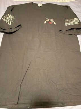 Warrior XII “When Guns Are Outlawed” Men’s T-Shirt XLT